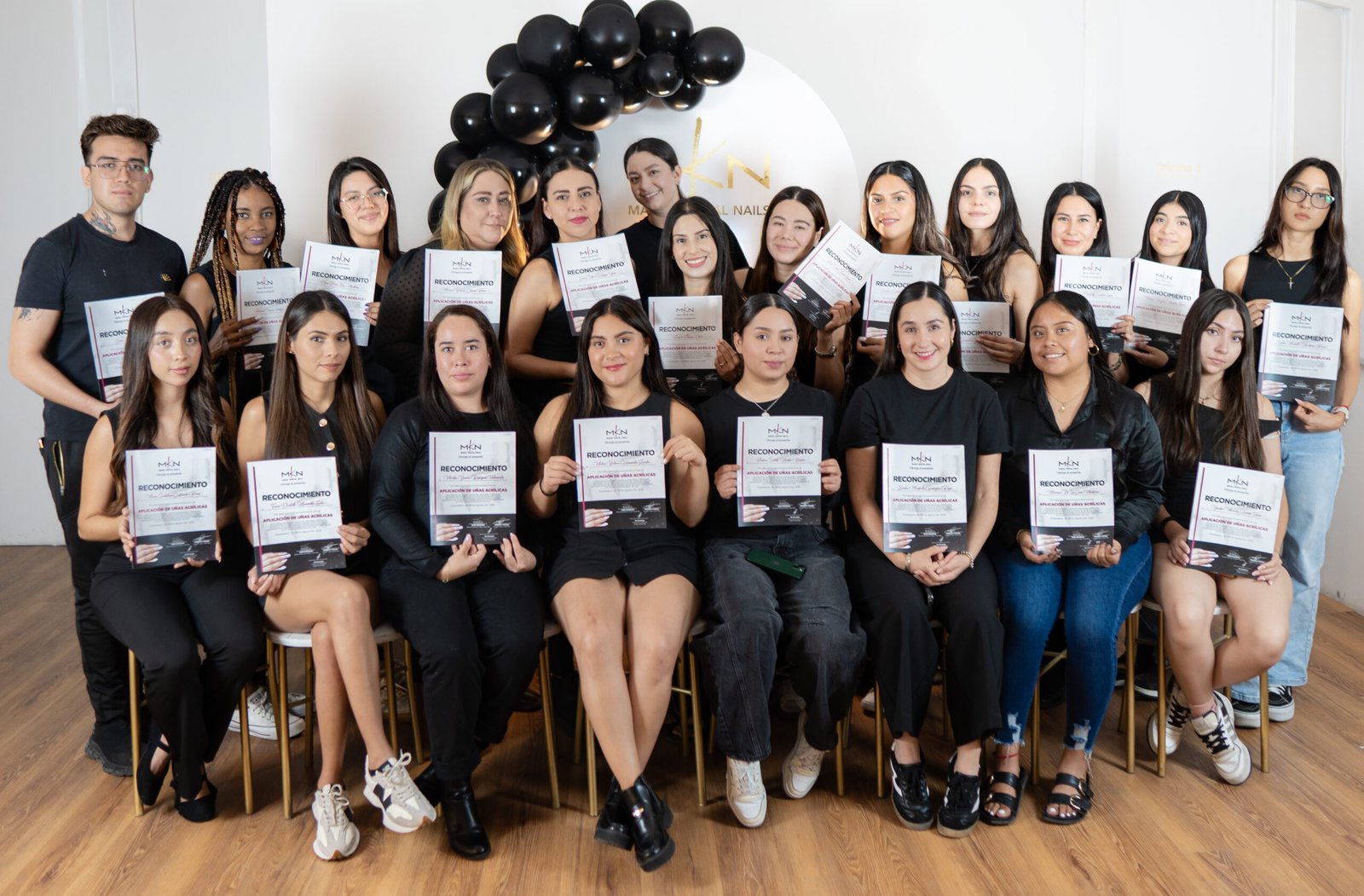 Graduadas Magic Kristal Nails