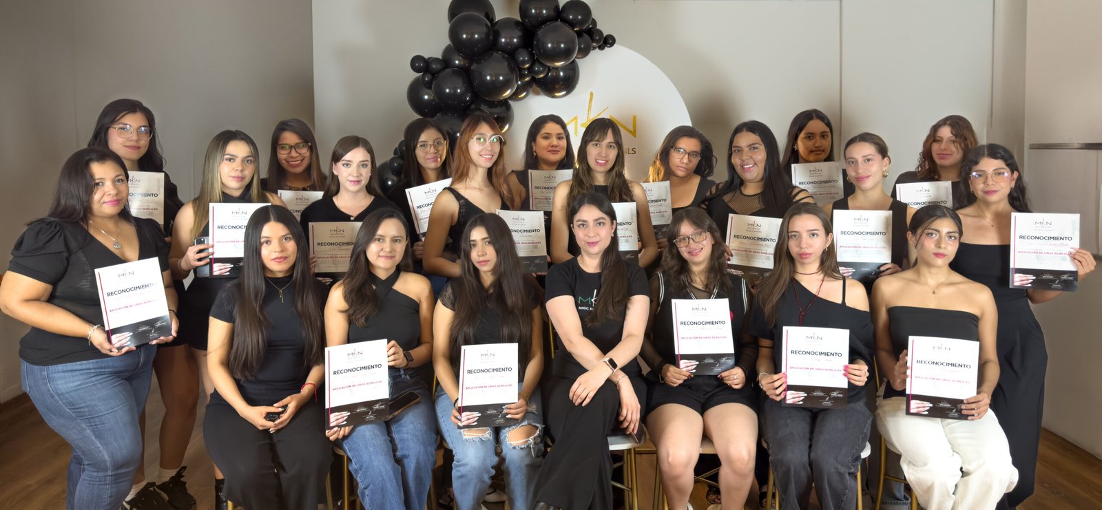 Graduadas MKN